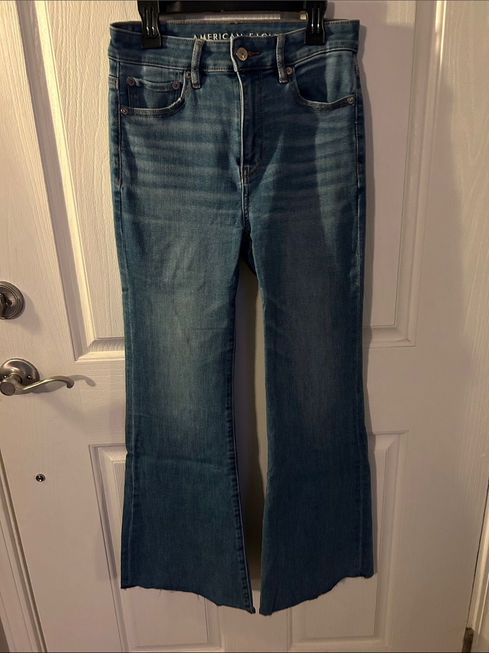 American Eagle Outfitters Women's Super Hi-Rise Flared Jeans 2S 2Short